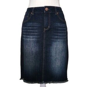 1822 Denim Jean Skirt Mid Rise Women's 8 Raw Hem Dark Blue Whiskering